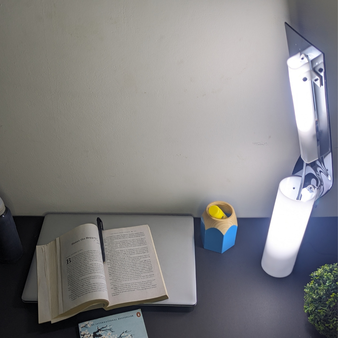 DUO-Beacon Desk Study Lamp